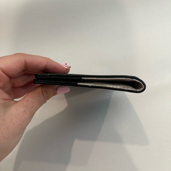 Kate Spade Cedar Street Passport Holder Card Wallet Black Leather Polka Dot - Picture 6 of 13